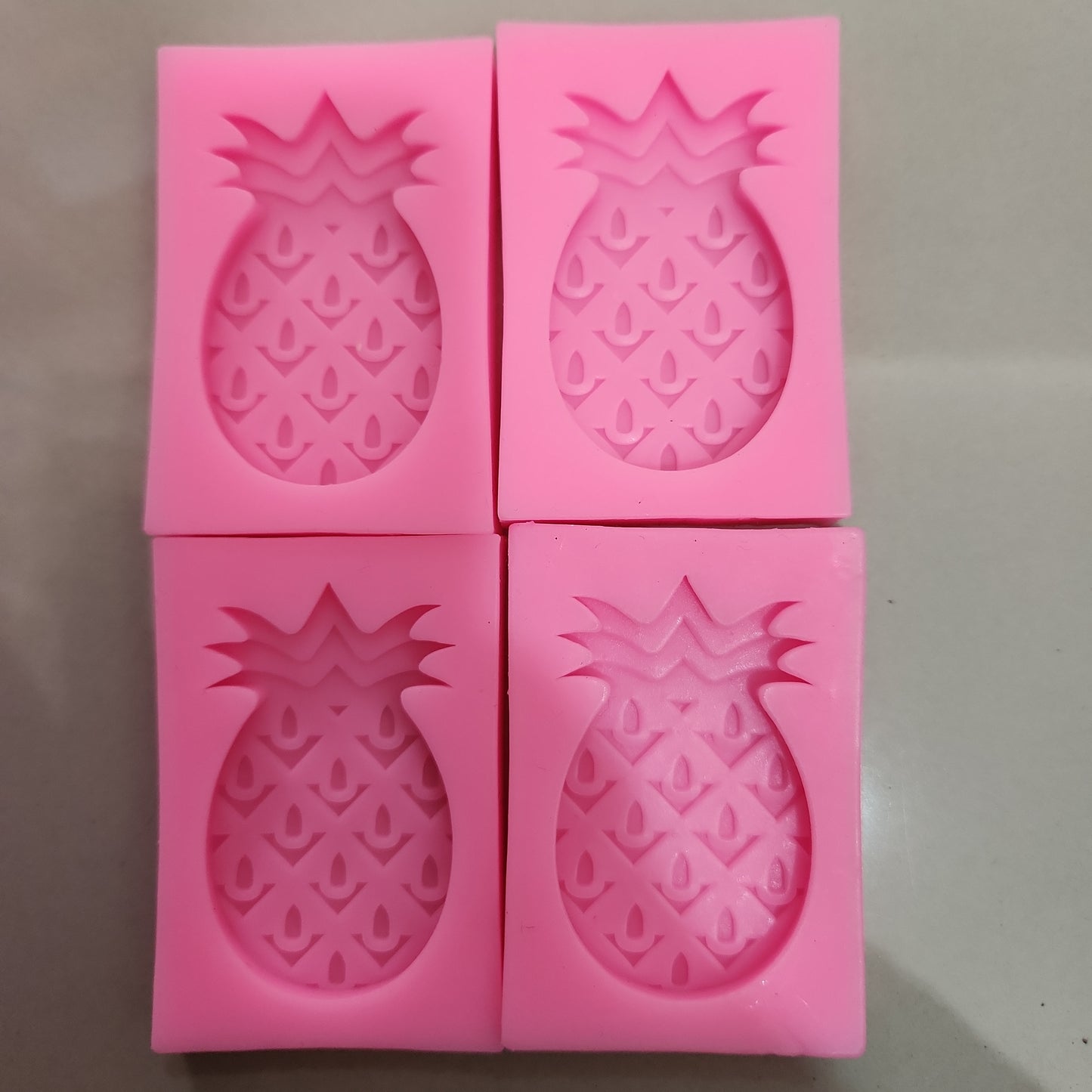 Molden de piña