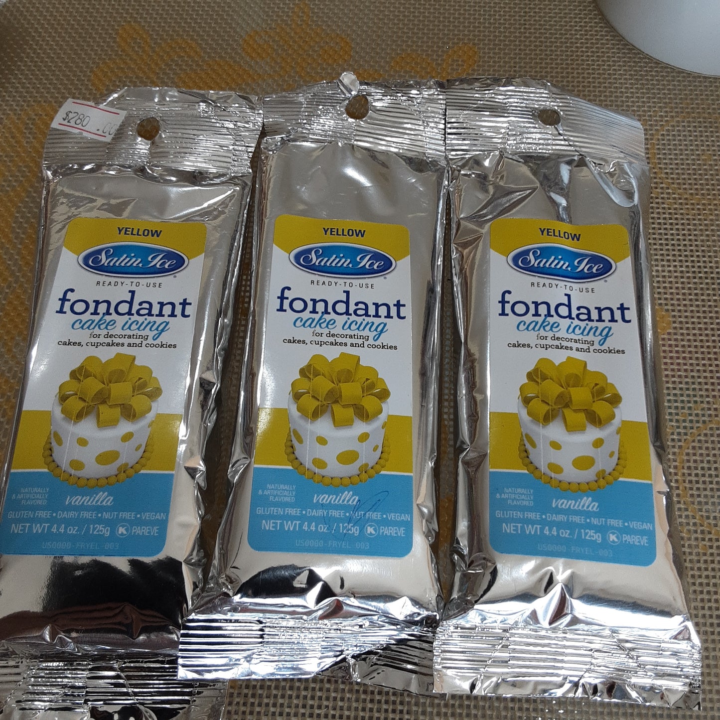 Fondant Amarillo