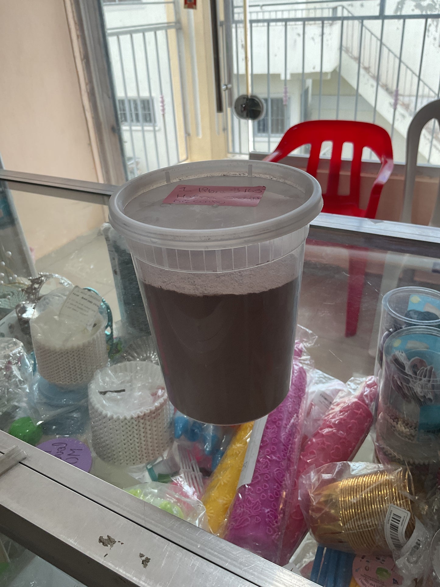 Bizcocho de Chocolate Supremo Artesano disponible en Funda 5 Lb