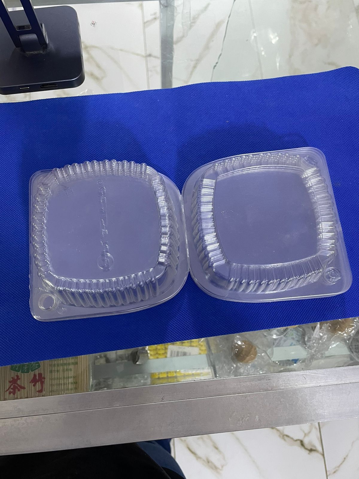 Envase plástico pequeño