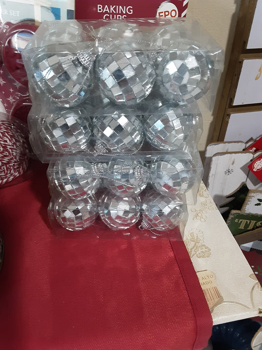 Bolas plateada de Navideña